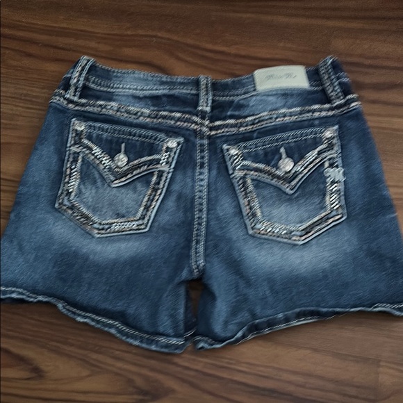 Miss Me Pants - Miss Me. No offers!!!